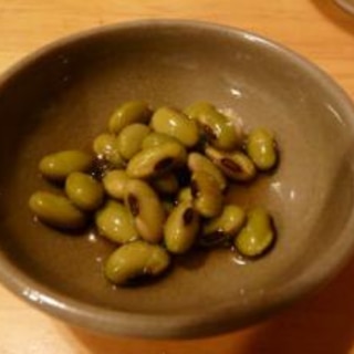 お豆を食べよう。青大豆の浸し豆